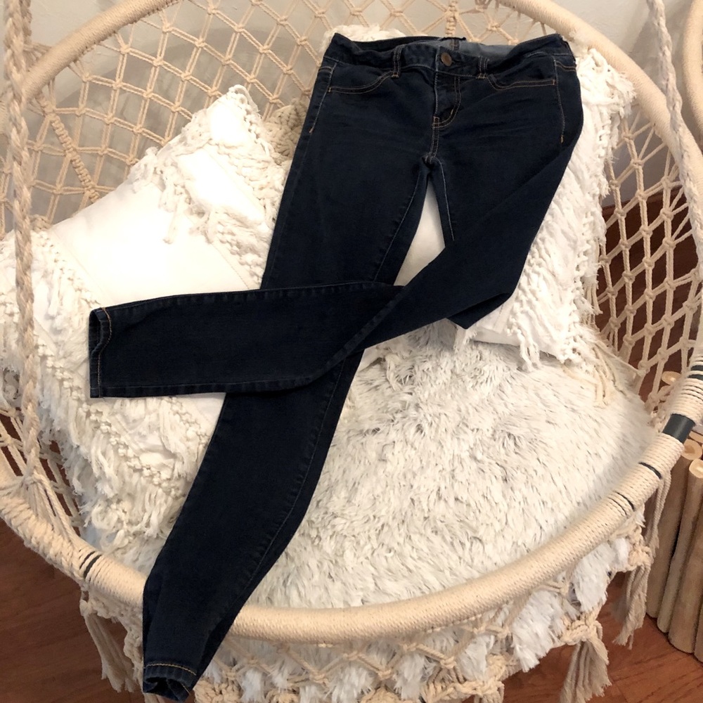 American Eagle Sz 4 Reg Jegging Super Stretch